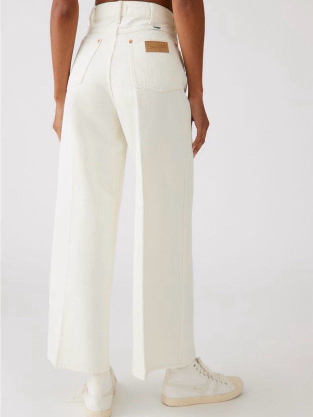 Wrangler Cream High-Rise Wide Leg Jeans | 25 | NWT